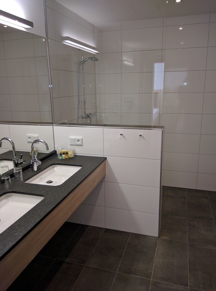 Hotel Zur-Borke Neuenrade Ngoại thất bức ảnh